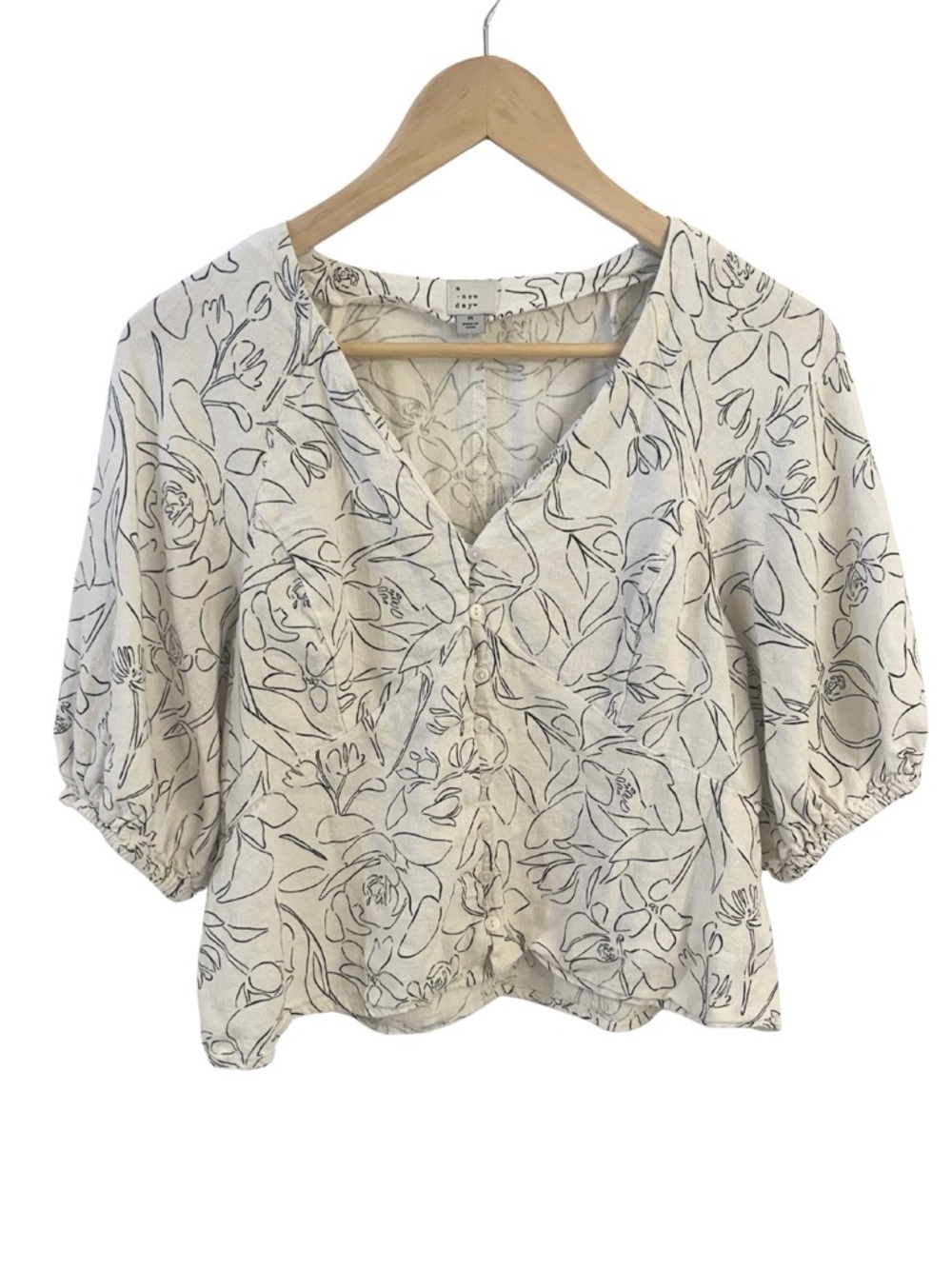 A New Day White Button-Front Linen Blend Top with Black Floral Print | Size M
